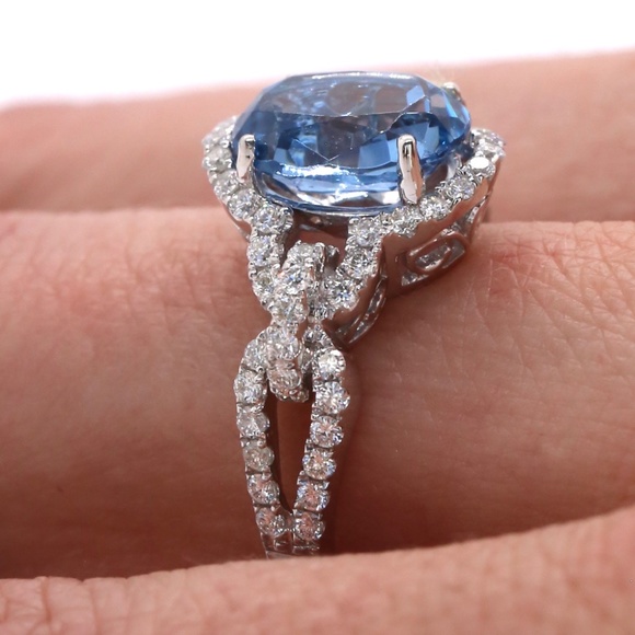 5 Carat Blue Aqua and Diamonds Ring - Picture 16 of 16